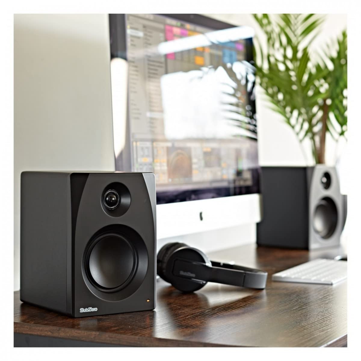 SubZero diffusori per DJ - Monitor da studio attivi Coppia 60W RMS Classe D | Diffusori da Studio di Qualità con Uscita 60W RMS, Ampia Gamma di Frequenze e Risposta Piatta, Custodie MDF