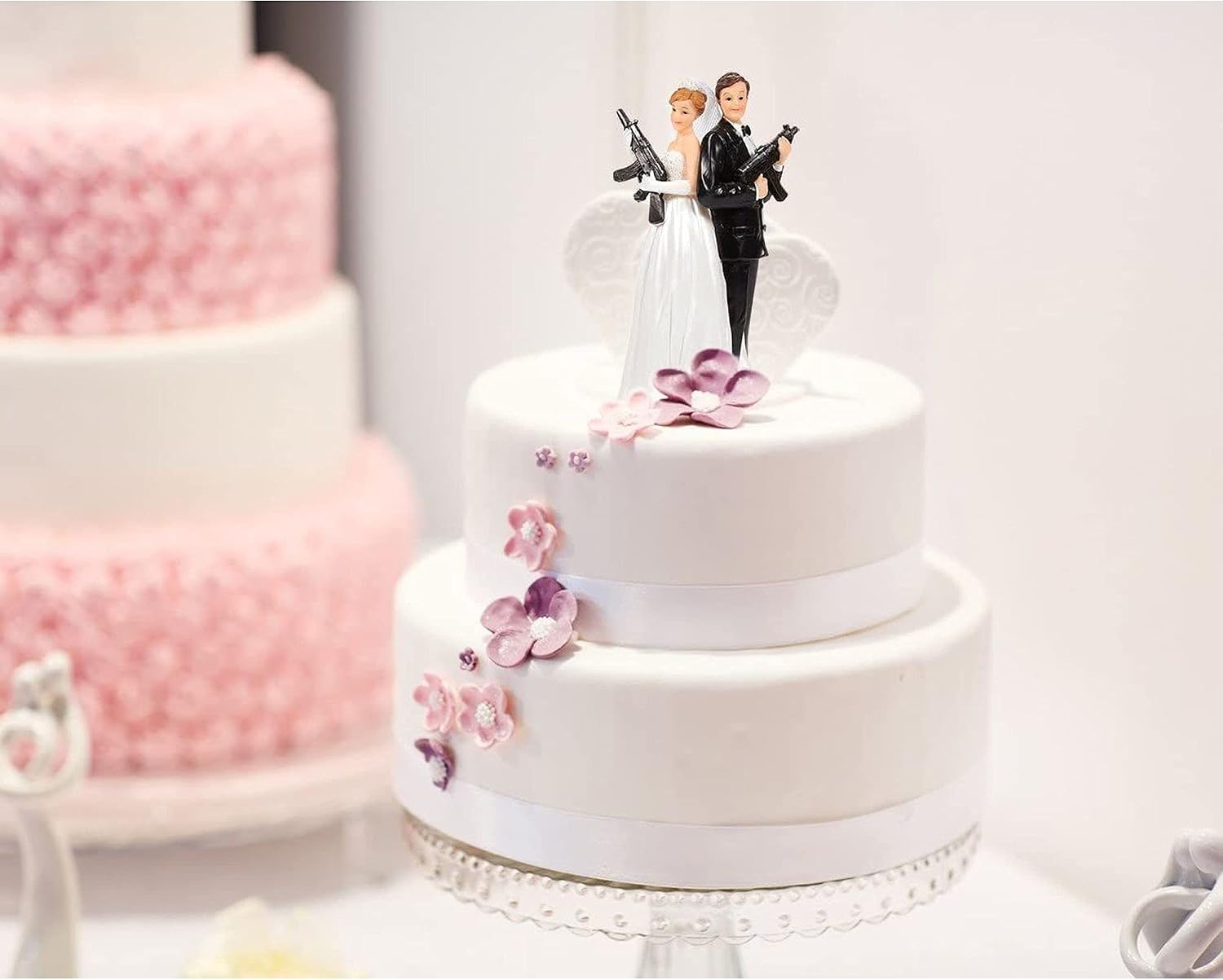 Juvale Wedding Cake Topper - Fun Wedding Couple Figures Decorations Gift (Bride Groom Figurines Holding Rifles)