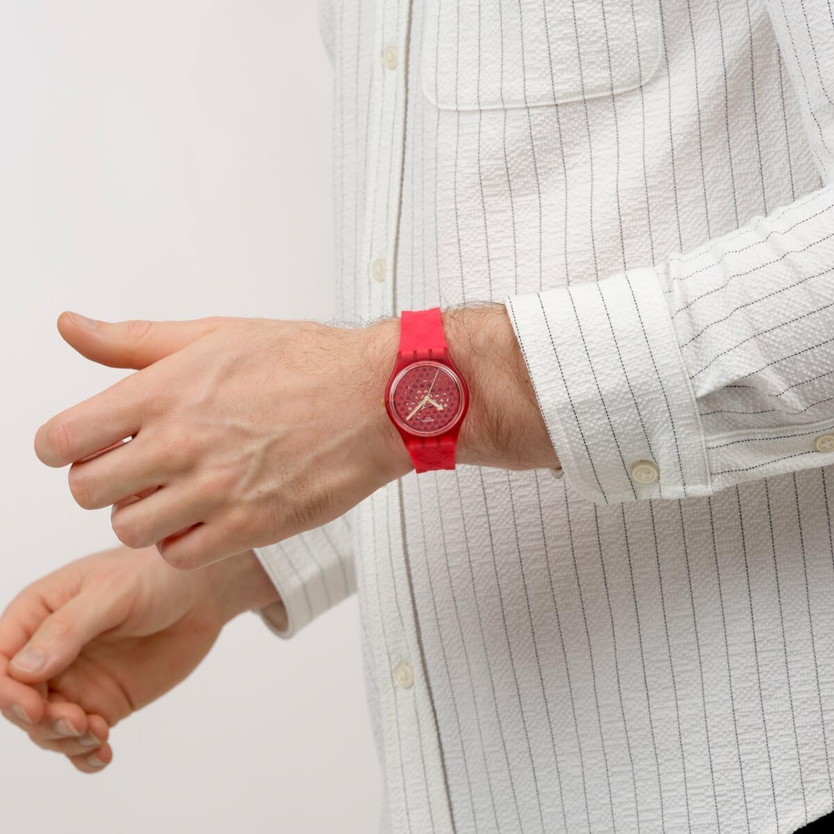 Swatch Gent Unisex Casual Valentines Watch Bio-sourced Red Quartz Water Resistant Love in Scarlet