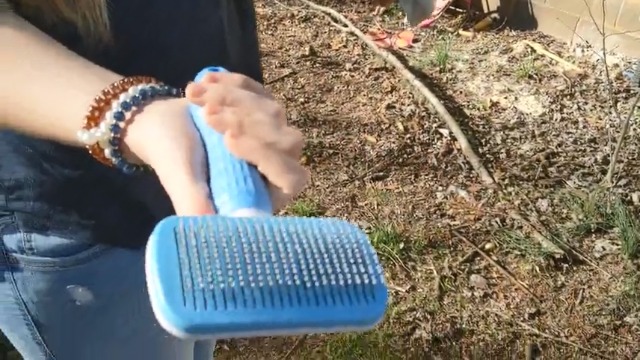 TIMINGILA Self Cleaning Slicker Brush for Dogs and Cats,Pet Grooming Tool,Removes Undercoat,Shedding Mats and Tangled… - Image 8