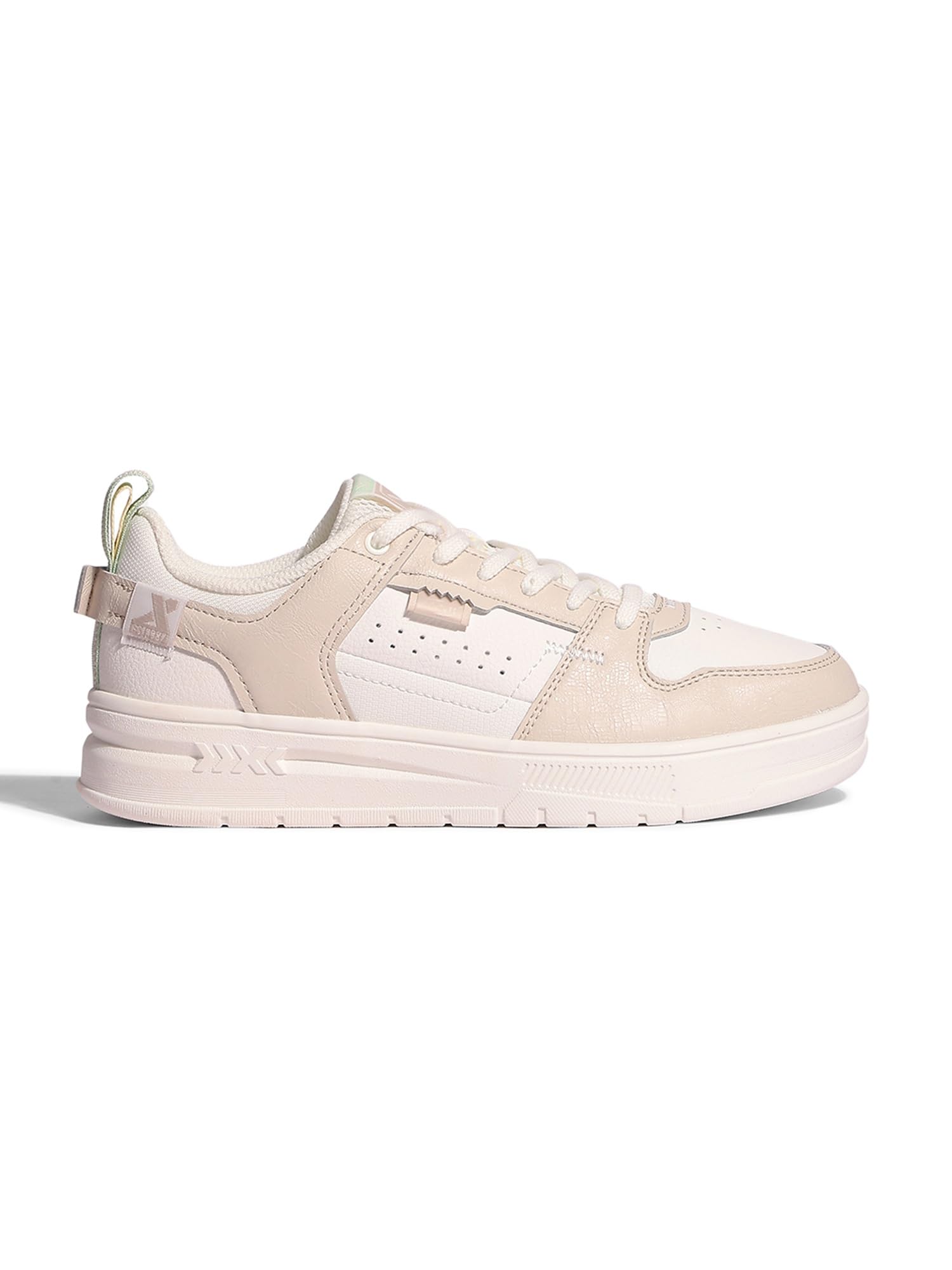 Womens Classic Sneakers Sneaker