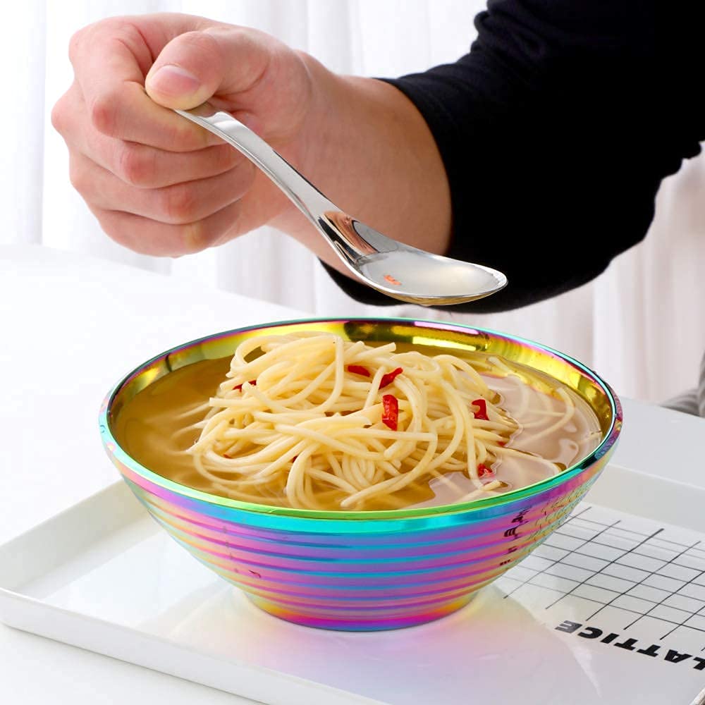 Ramen Schüssel Set, YDware 304 rostfreier Stahl Non-Slip Soup Bowl, Rutschfeste Japanische Schüssel Geschirr für Ramen, Müsli, Salat, 600 ml, 18 * 18 * 6.3cm (Regenbogen-2 Schalen)