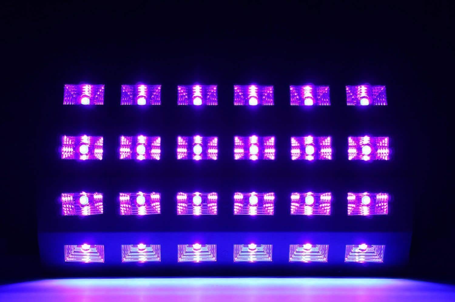 BeamZ Strobe LED UV BUV463-24 LED UV, Puissance 3 Watts, Mode DMX 7 Canaux ou Mode Auto, Shows Préprogrammés, Mode Audio, Idéal pour Soirée à Thème