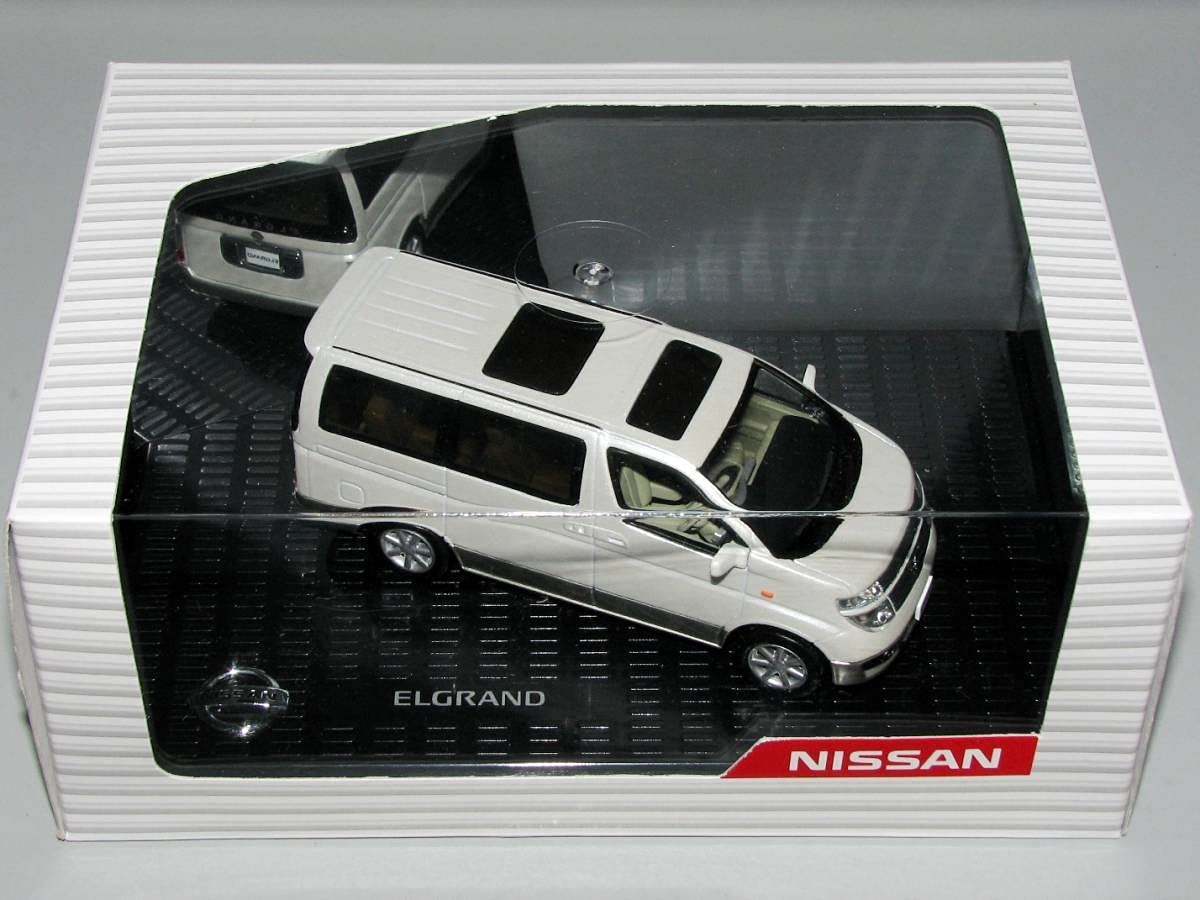 Amazon | □日産自動車特注 1/43【日産 エルグランドE51 (ホワイト