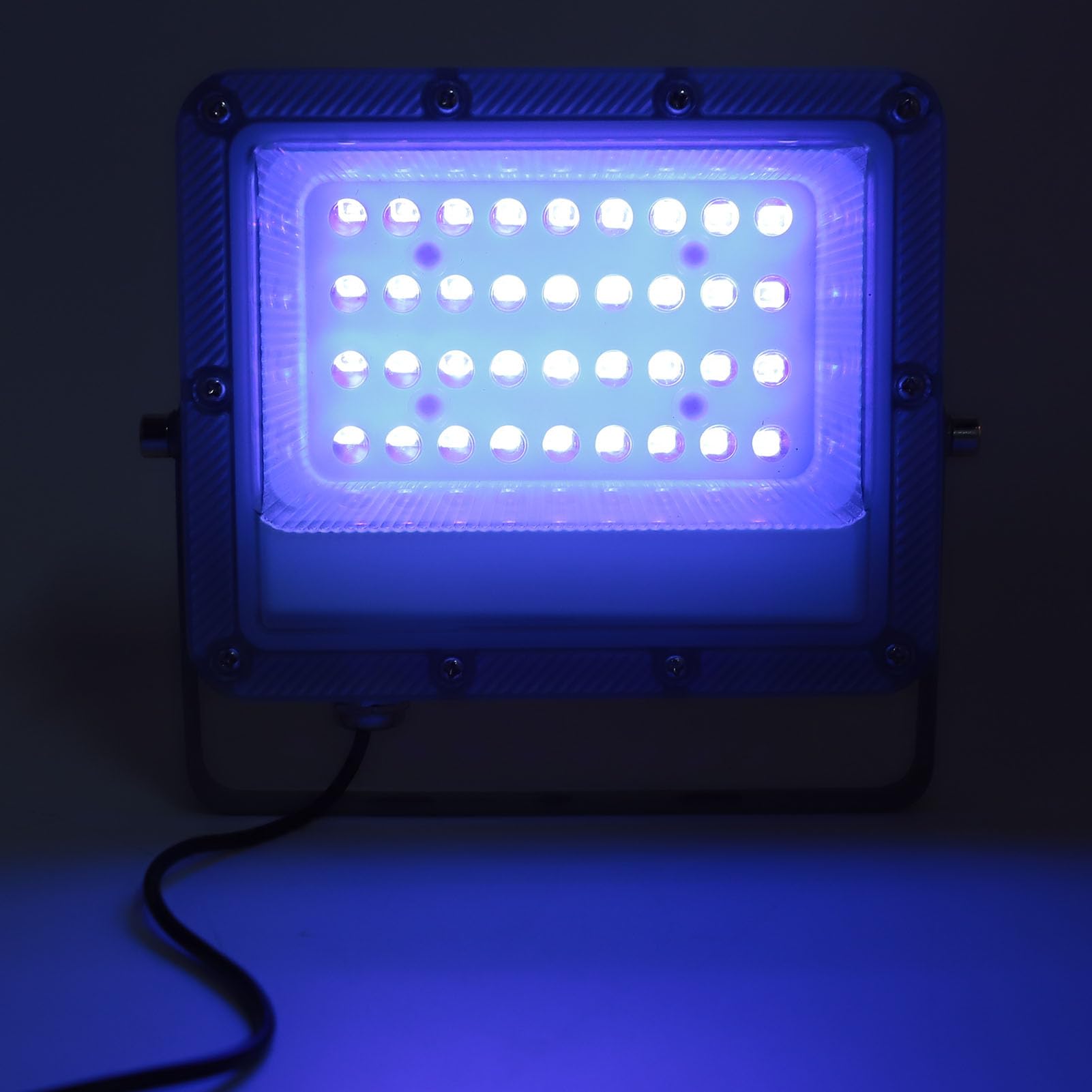 UV -LED Schwarzlicht, Wasserfestes USB -Antrieb für Glow Party mit 365 Nm LED -Glühbirne, Aluminiumschale, PC Zerbrochener Lampenabdeckung