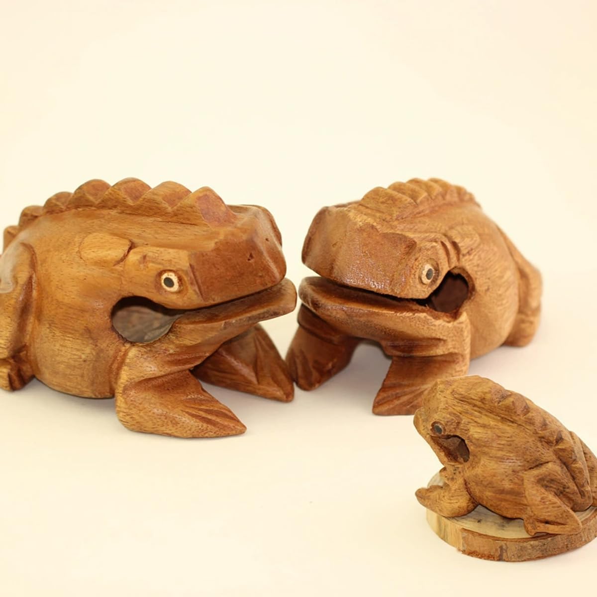 Grenouille sculptée, Instrument de Percussion en Bois de Crapaud, Ensemble de 3 pièces, 3 pièces de Bois synthétique Artificiel 10,5-8,5-6,5 cm