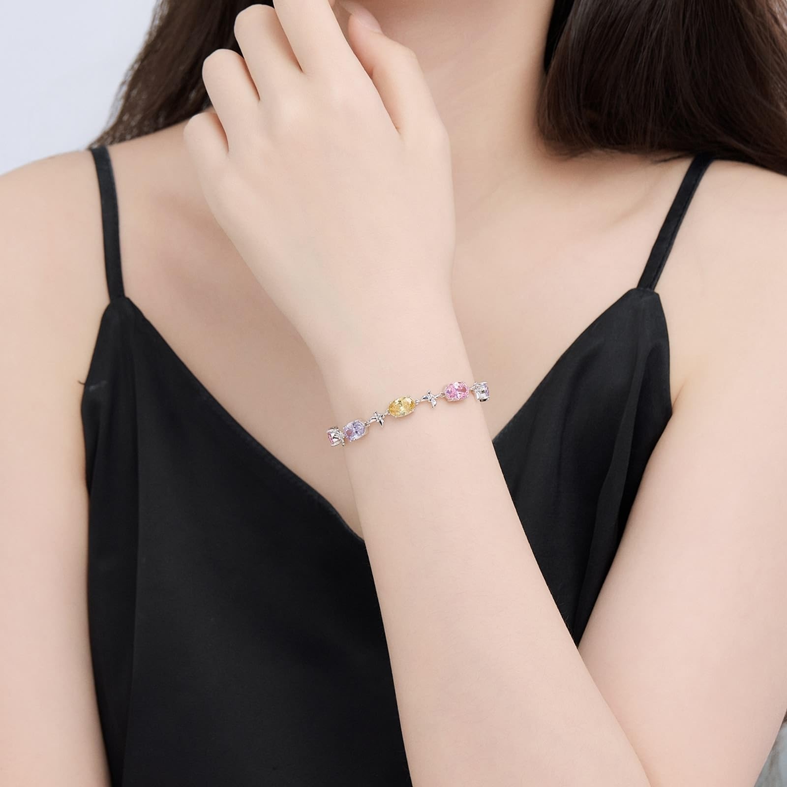 Pulsera de oro blanco de 9 quilates con amatista ovalada lila, mariposa Au375, 19 cm