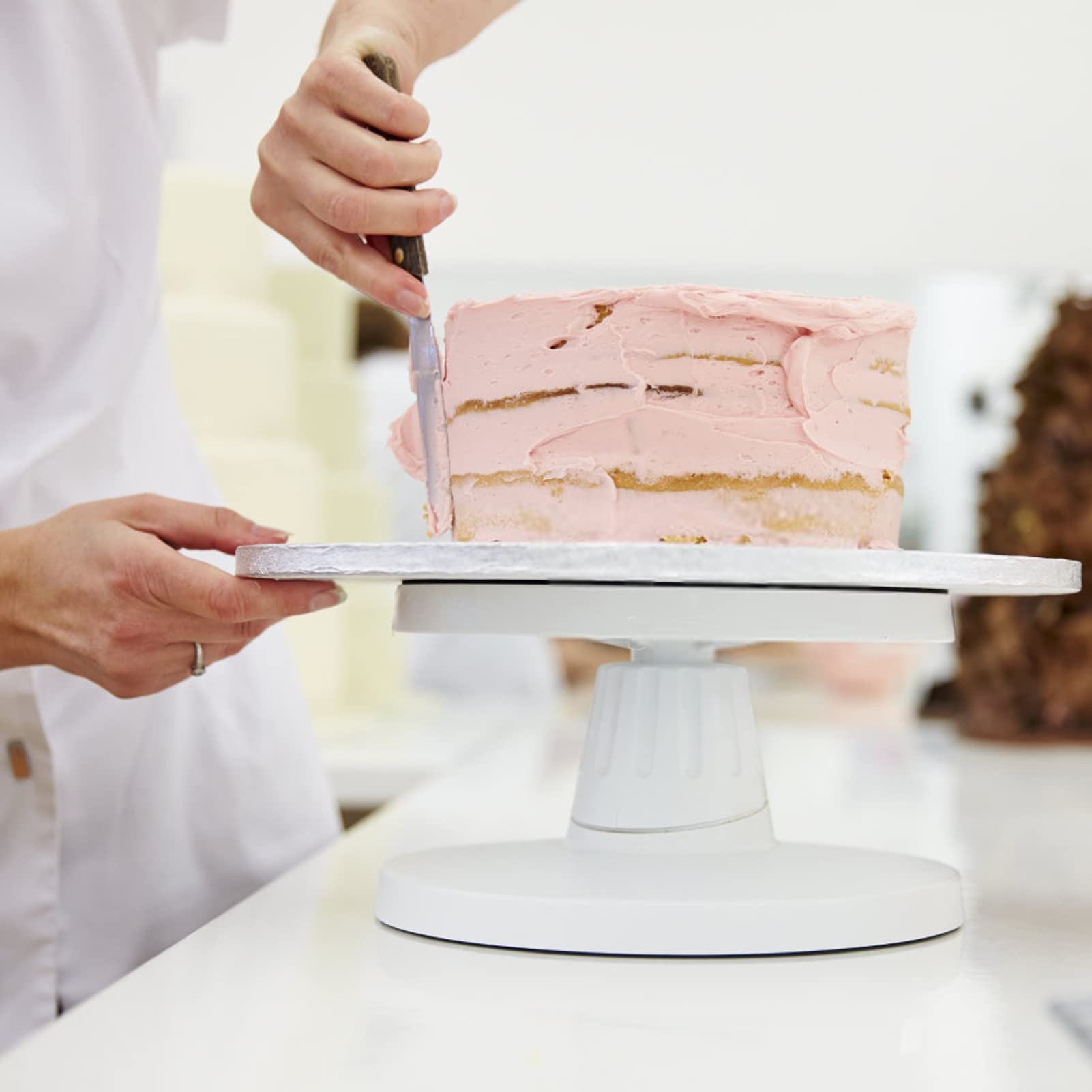 Akcesoria do dekoracji tortów | 458 szt. zestaw narzędzi do pieczenia ciasta z końcówkami ze stali nierdzewnej wielokrotnego użytku niebieski pierścień mocujący i nożyczki do transferu kwiatów do