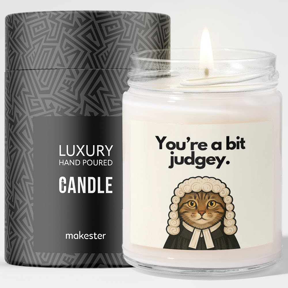 Judge Gift - Luxury Soy Wax Candle - Vanilla, Jasmine, Sugared Almond - Makester — image 1