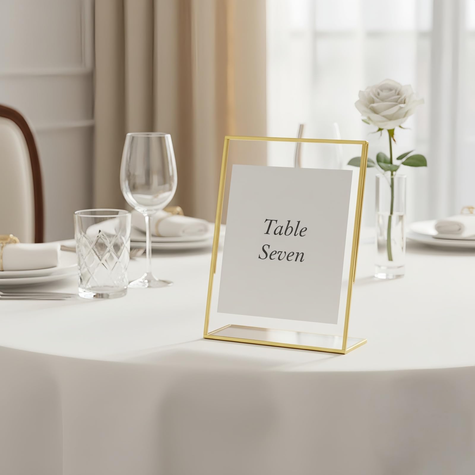 Lot de 6 supports de panneau en acrylique transparent A5 avec bordure dorée, support en forme de L pour numéros de table de mariage, affichage de photos, panneaux de restaurant