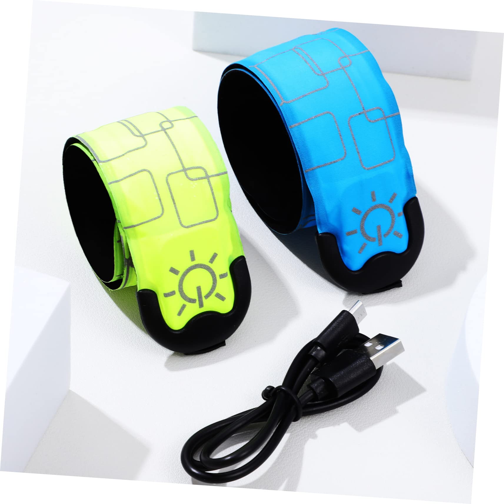 Hemobllo 4 Pièces Bracelets LED Rechargeables Armbands Réfléchissants pour Course Verts Modes Multiples