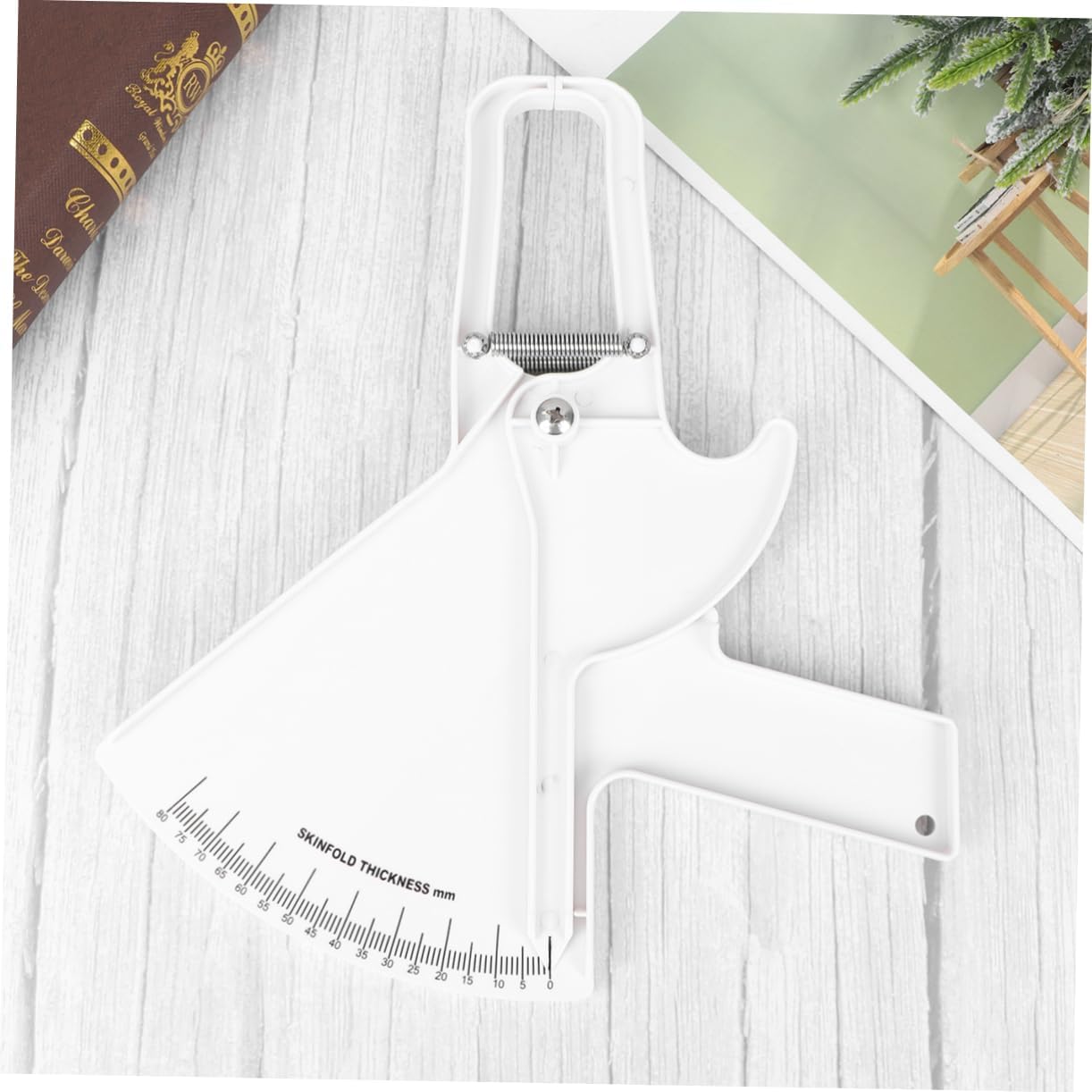 CALLARON Caliper Fat Measuring Tool for Body Composition Skinfold Calipers for Men and Women Accurate Fat Measure for Fitness Tracking White Design
