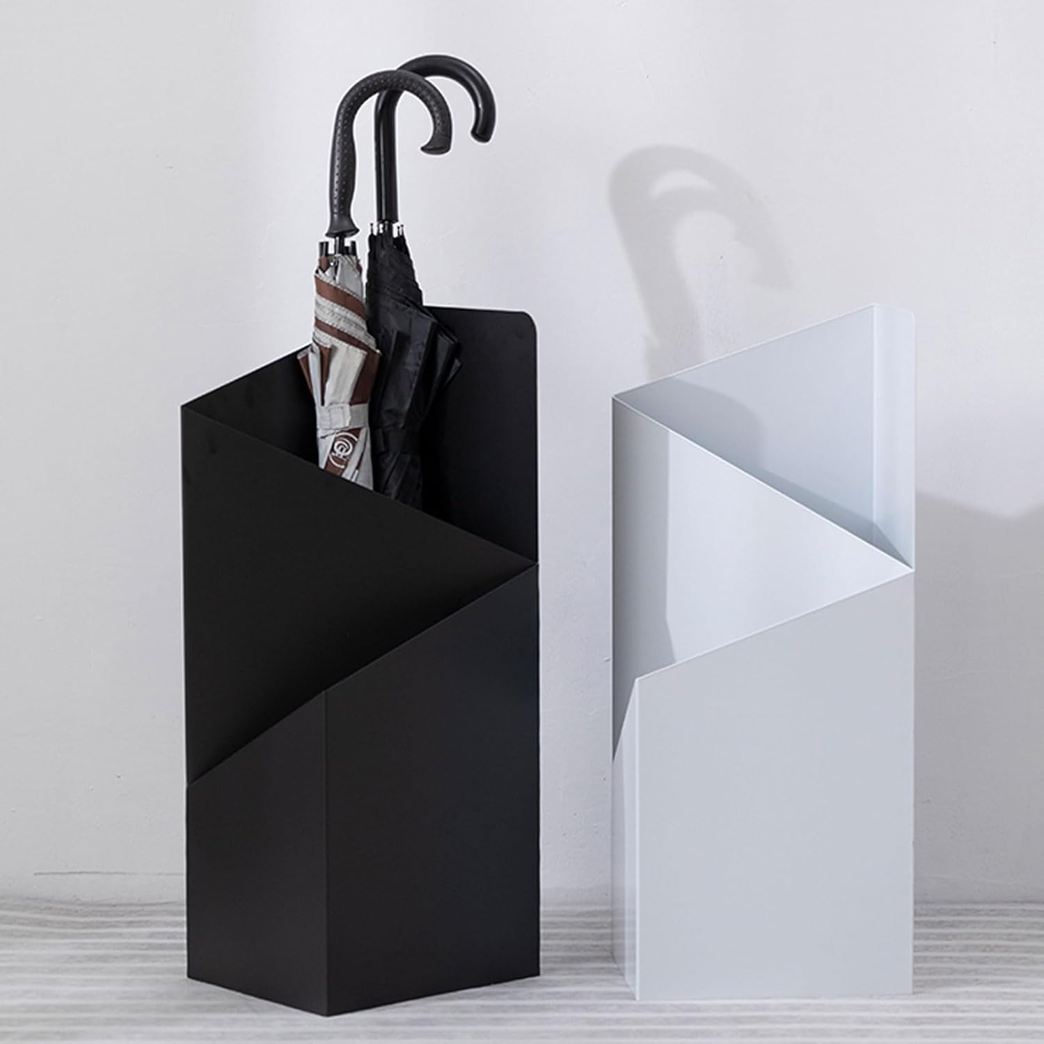 Outdoor Holder Entryway Umbrella Rack for Home Office & Patio Décor Stylish Umbrella Holder for Garden & Porch& Functional Umbrella Storage Solution