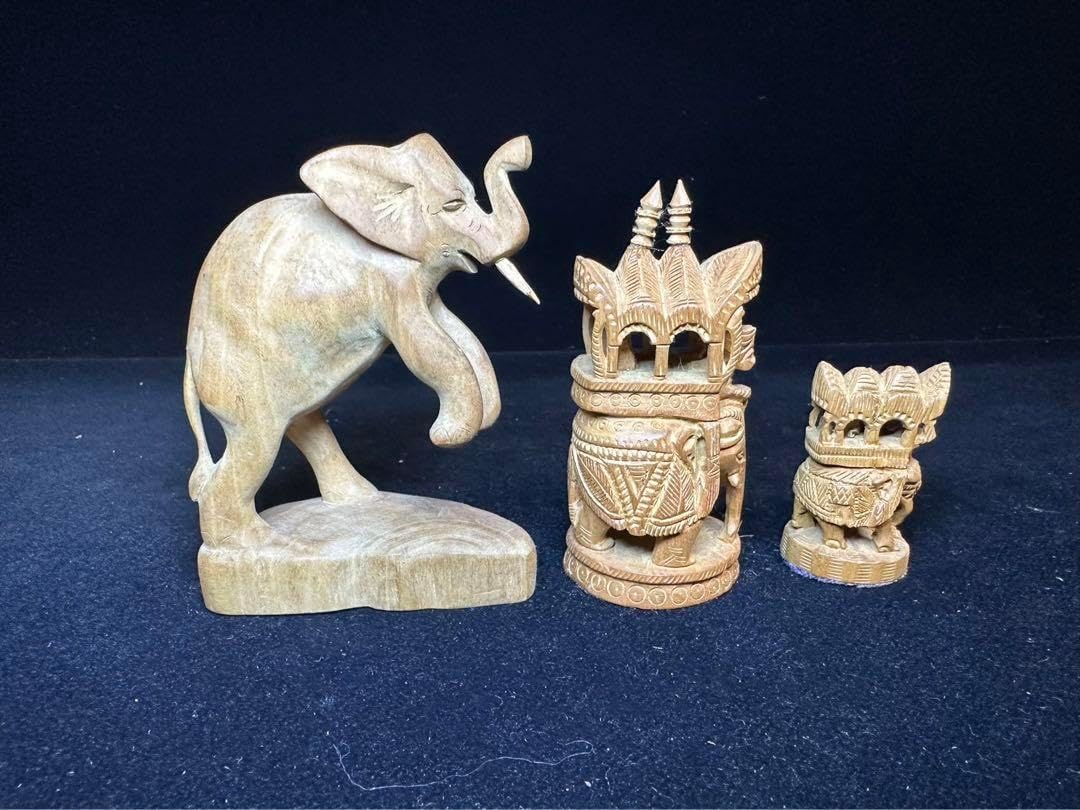 木彫り　白檀　インド　仏像　彫刻 置物　細密細工　骨董　アンティーク 木彫り白檀インド仏像彫刻 置物細密細工骨董アンティーク