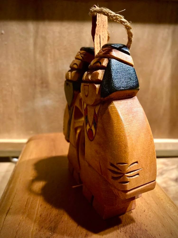 Amazon.co.jp: アイヌ民族 ウトマンニポポ 木彫り民芸 北海道 レトロ