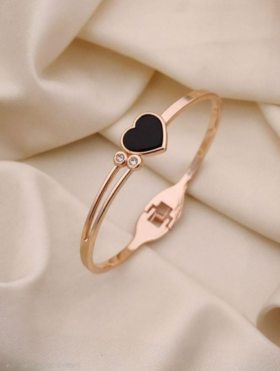 Golden Adjustable/Openable Love Black Heart Stone Bracelet For Women, Stylish Diamond Nug Crystal Black Gemstone Heart Shape Kada Bangle Wrist Band Gift Jewellery For Women's And Girl's-image-16