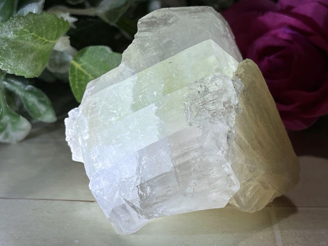 天使の水晶✨　グリーンアポフィライト　原石　魚眼石　スチルバイト　クラスター Amazon.co.jp: 天使の水晶 レインボー グリーンアポフィライト スチル