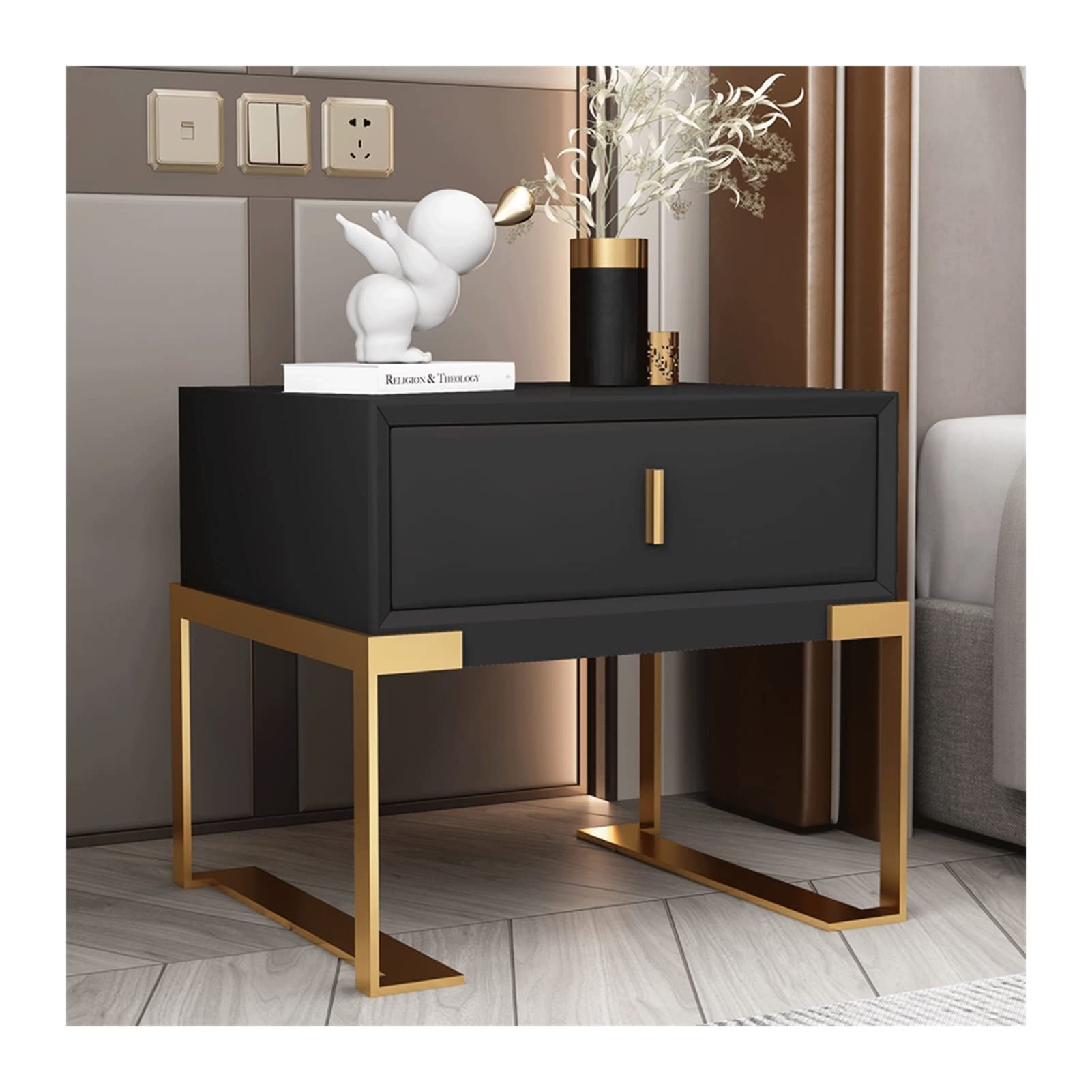 Table de chevet compacte pour résoudre le désordre de la chambre