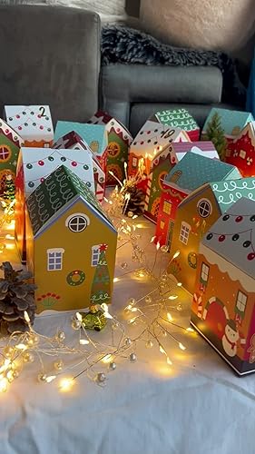 Compte à Rebours De Noël 2022, Le Calendrier De Noël Arrive, Le Costume