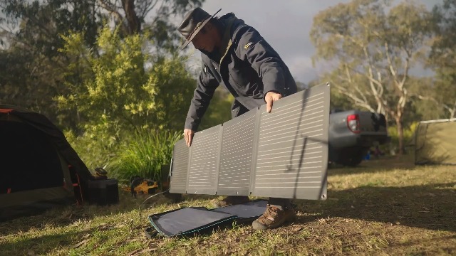 Amazon.com : EF ECOFLOW 110W Portable Solar Panel, Foldable with