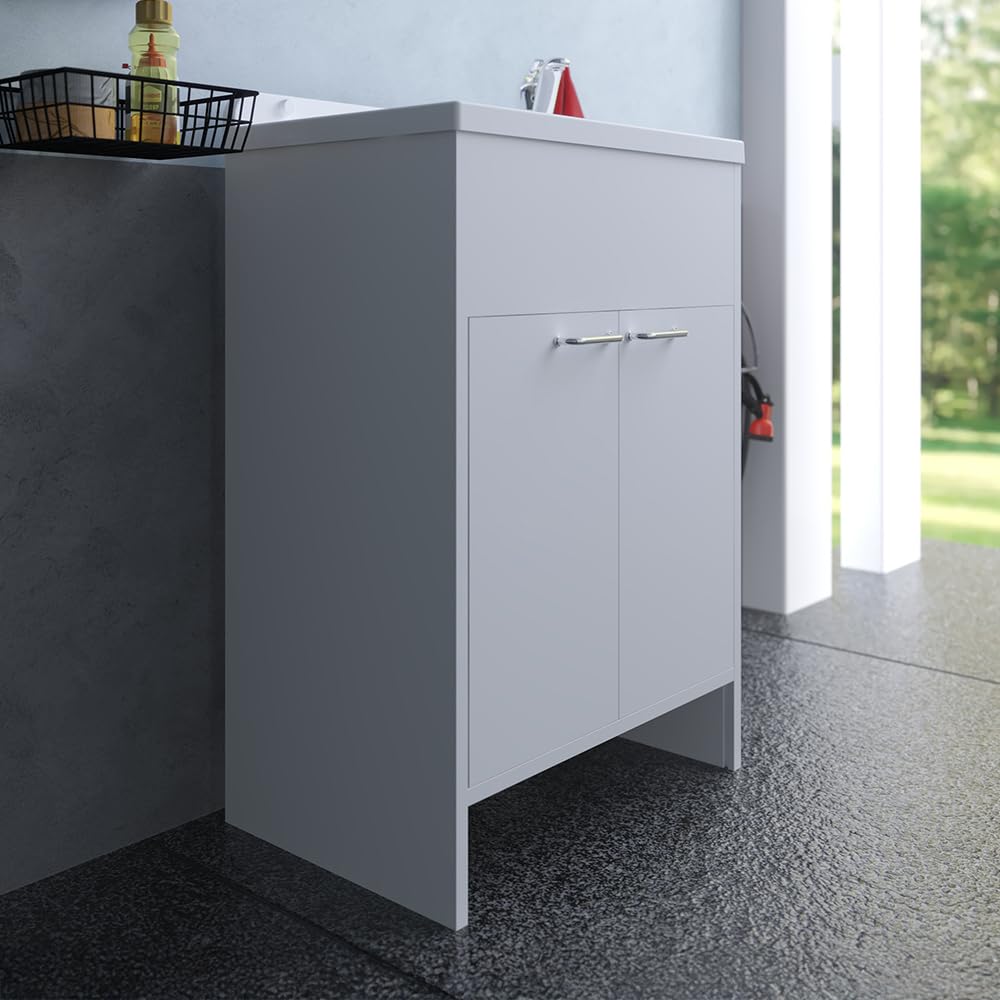 Inbagno Mobile Lavatoio Salvaspazio 58 Cm In PVC Bianco Con Vasca E Piletta In Acciaio Inox – Mobile Lavanderia Slim A Due Ante Con Piedini Regolabili E Maniglie Cromo – Kit Di Montaggio Incluso
