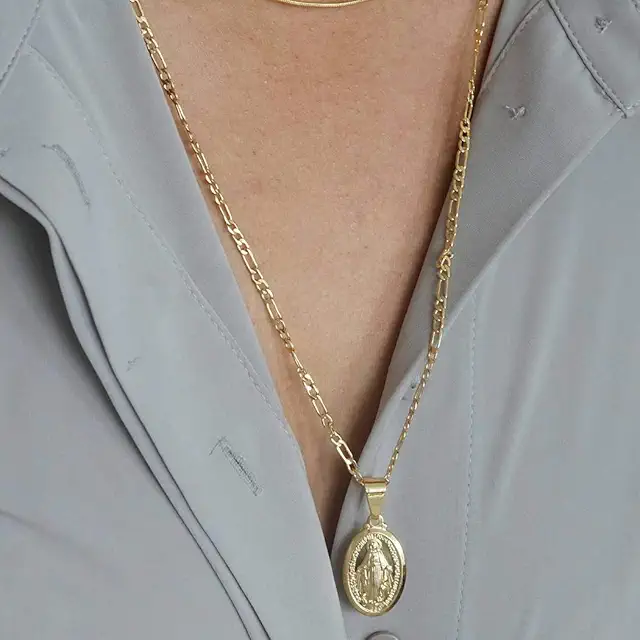 Boho Virgin Mary Necklace: Simple Pendant Fashion Jewelry for Women & Girls