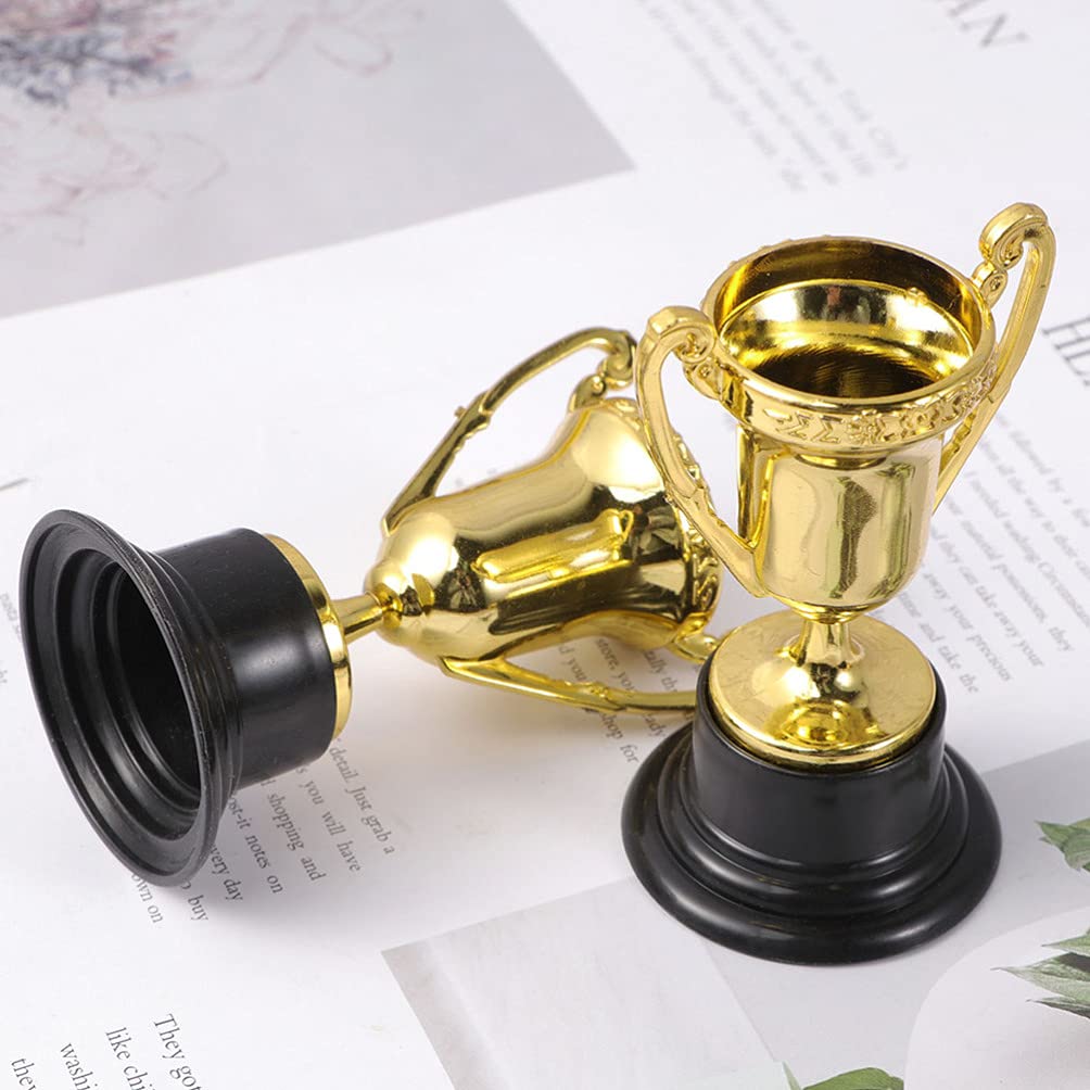 Mini Trofei Per Bambini - 3 Pezzi Oro, Argento, Bronzo - 8.2x5.6cm - Per Sport E Giochi - Foto 2