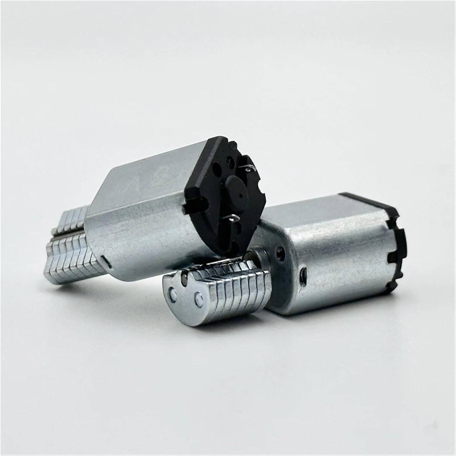 DC 3V 3.7V 4.2V 030 Vibration Motor Micro 15mm*12mm Vibrating Motor Eccentric Wheel Vibrator DIY Model Toy Adult Massager Feeder