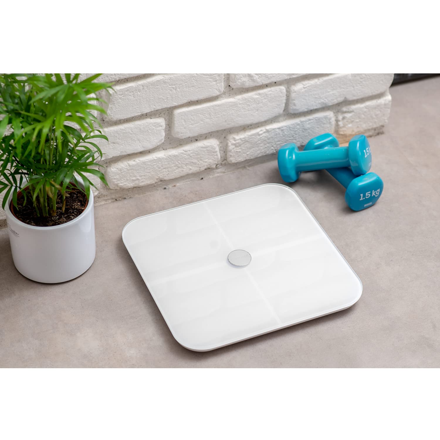 Concept VO4010 - Báscula de diagnóstico de cristal con aplicación, báscula digital, análisis corporal, báscula de grasa corporal, masa muscular, indicador LED, Bluetooth peso hasta 180 kg