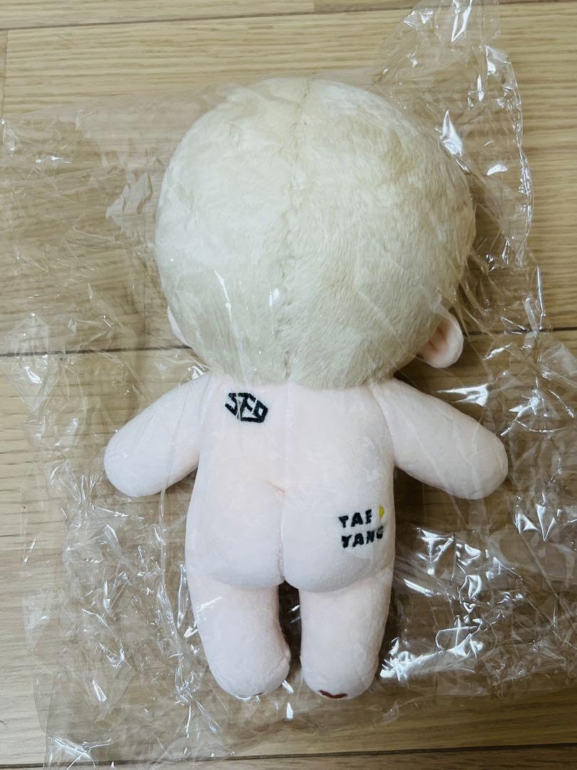 Amazon.co.jp: SF9 Taeyang テヤン ぬいぐるみ 20センチ : おもちゃ