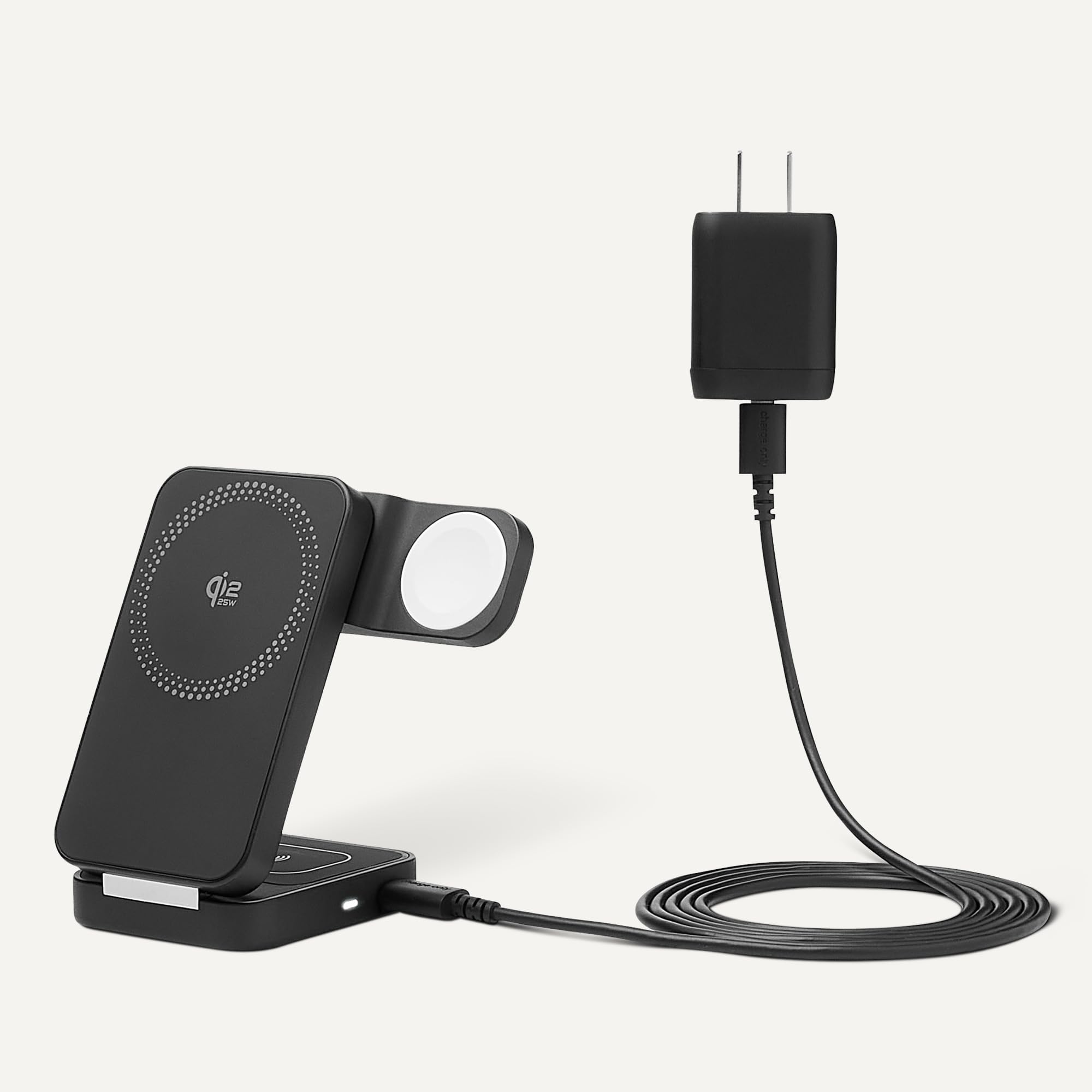 Amazon.co.jp: Amazon Basics 25W Qi2.2認定スリーインワンワイヤレス