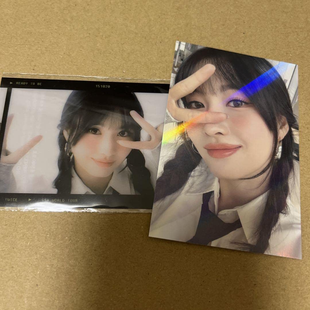TWICE ready to be ソウルコン モモ Amazon.co.jp: TWICE ソウルコンREADY TO BE inseoul ホロトレカ モモ