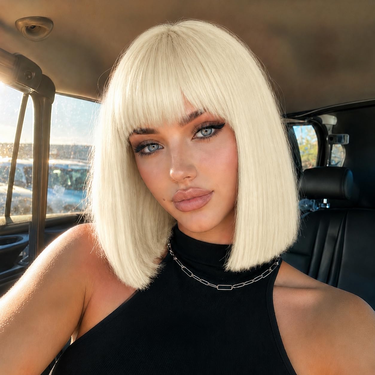 SUKRI Peluca rubia estilo Bob con flequillo, pelucas rubias platinadas para mujer, pelucas sintéticas resistentes al calor, uso diario, fiesta, Halloween (12 pulgadas)