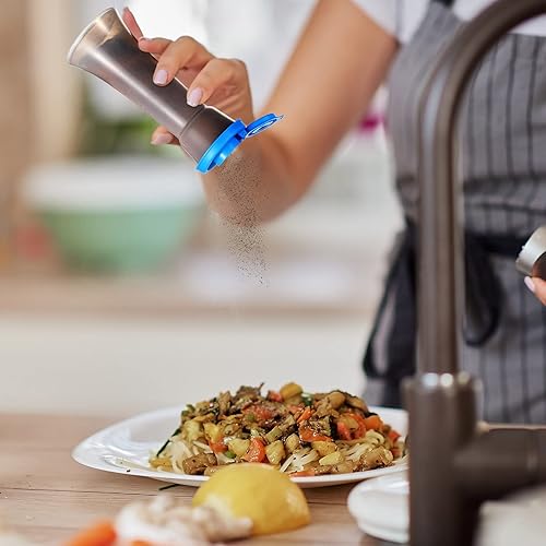 Miniatura 6 de Lounsweer Juego de 4 saleros y pimenteros de plástico con tapa a prueba de humedad para el hogar, cocina, restaurante, aire libre, campamento,