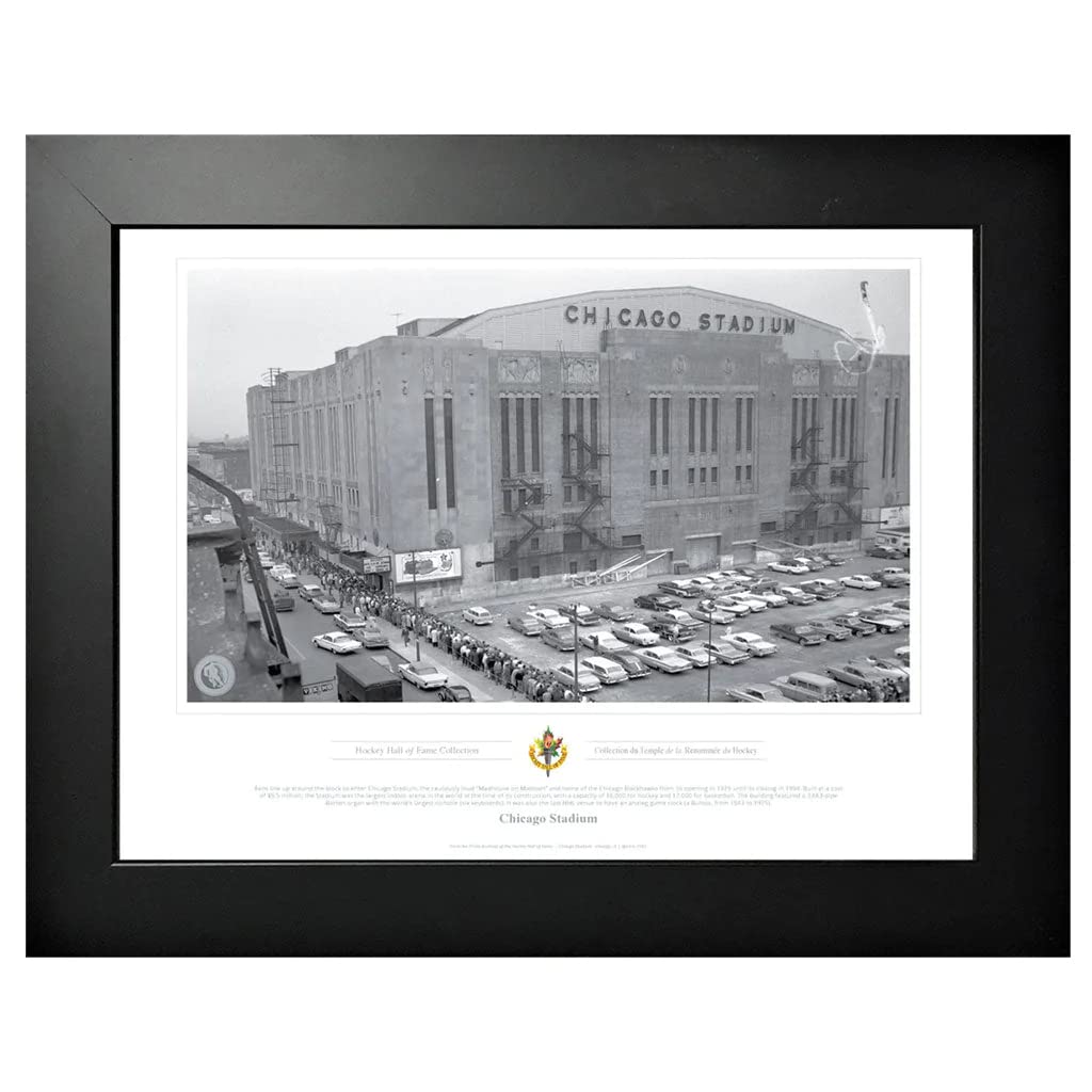 Chicago Blackhawks Memorabilia - Madhouse on Madison Black & White Classic - 12