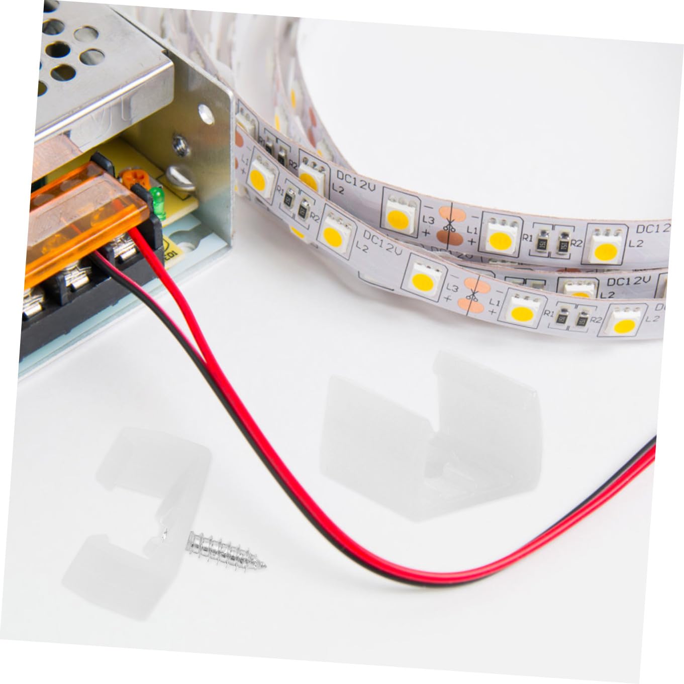 Homoyoyo Clips para Tiras de Luces LED Tipo H-014 para Sujetar y Organizar Tiras Led, Material Pp y Hierro, 100 Piezas para Salas y Gabinetes
