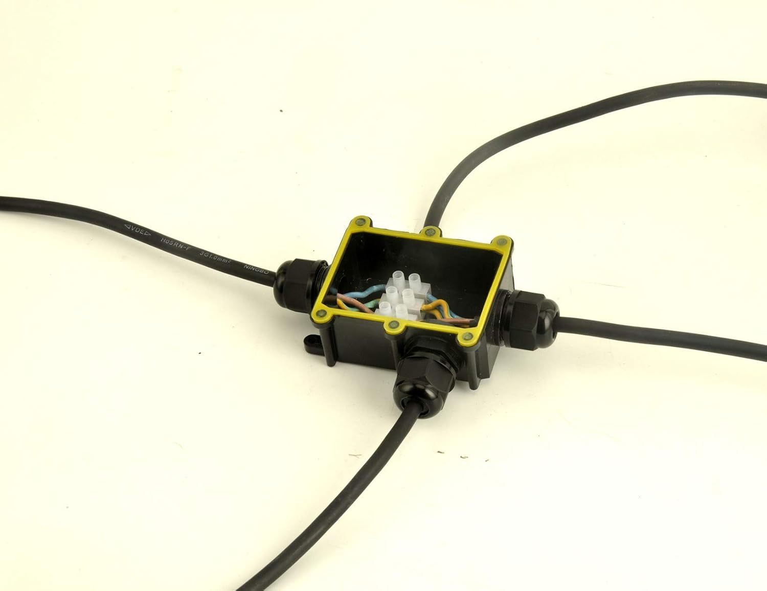 Buy Waterproof Junction Box Outdoor Junction Box Waterproof Electrical Junction Box Ip68 4 Way M20 Coaxial Cable Connector Wire Range From 4 To 12mm Black 2 Pcs Online In Indonesia B08pf2tk86 Buy Waterproof Junction Box Outdoor Junction Box Waterproof Electrical Junction Box Ip68 4 Way M20 Coaxial Cable Connector Wire Range From 4 To 12mm Black 2 Pcs Online In Indonesia B08pf2tk86