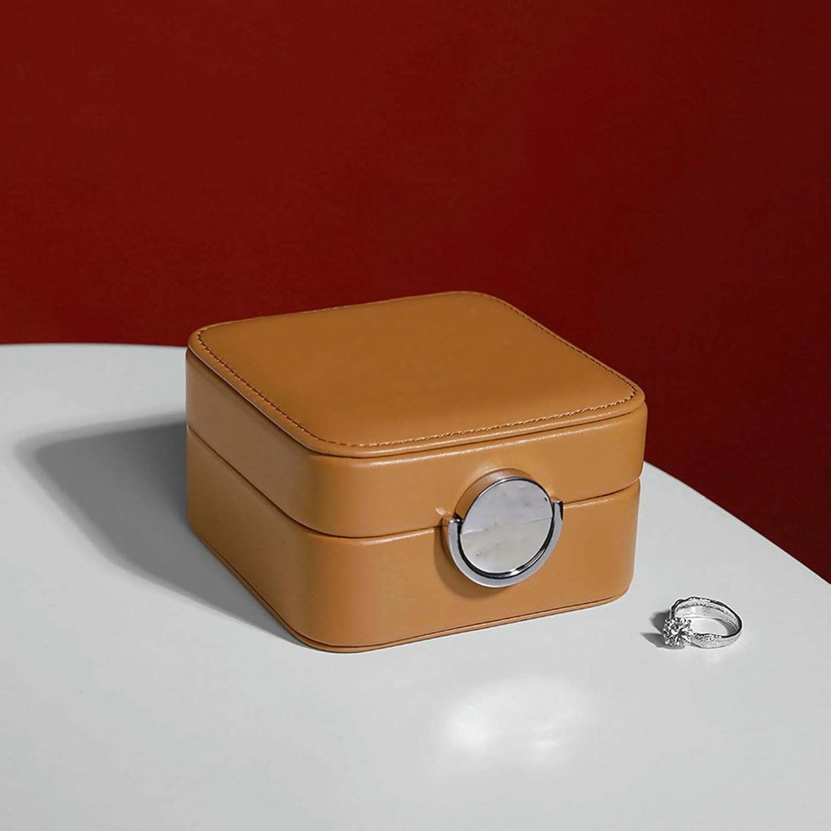 Boîte à bijoux de voyage avec miroir intérieur et compartiments en velours doux