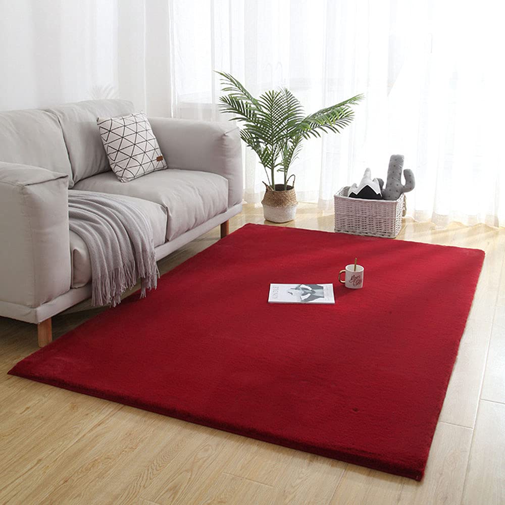Tapis fausse fourrure lapin pour une douceur rouge passion