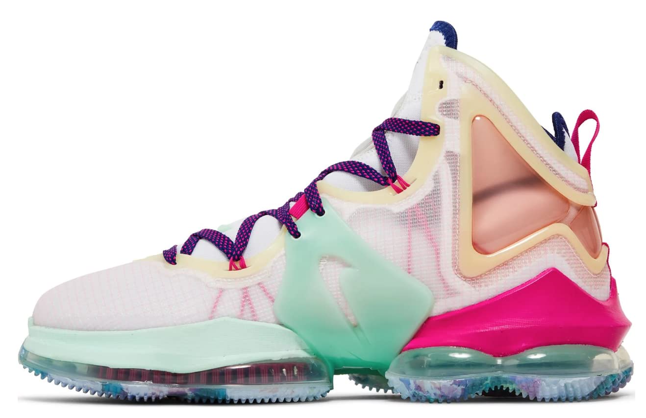 NikeMen's Lebron 19 Basketball Shoes