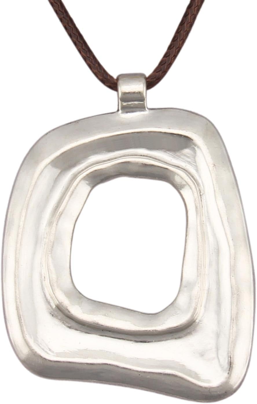 JAOYU Bohemian Necklaces for Women Leather Necklace Wood Pendant Choker Long Brown Necklace Chunky Circle Boho Hippie Jewelry