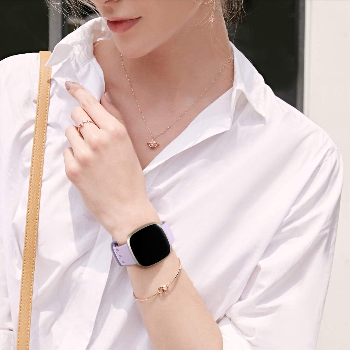 Cinturino Silicone Per Fitbit Versa 3/Sense - Traspirante, Doppia Fibbia, Taglie S E L, Unisex - Foto 2