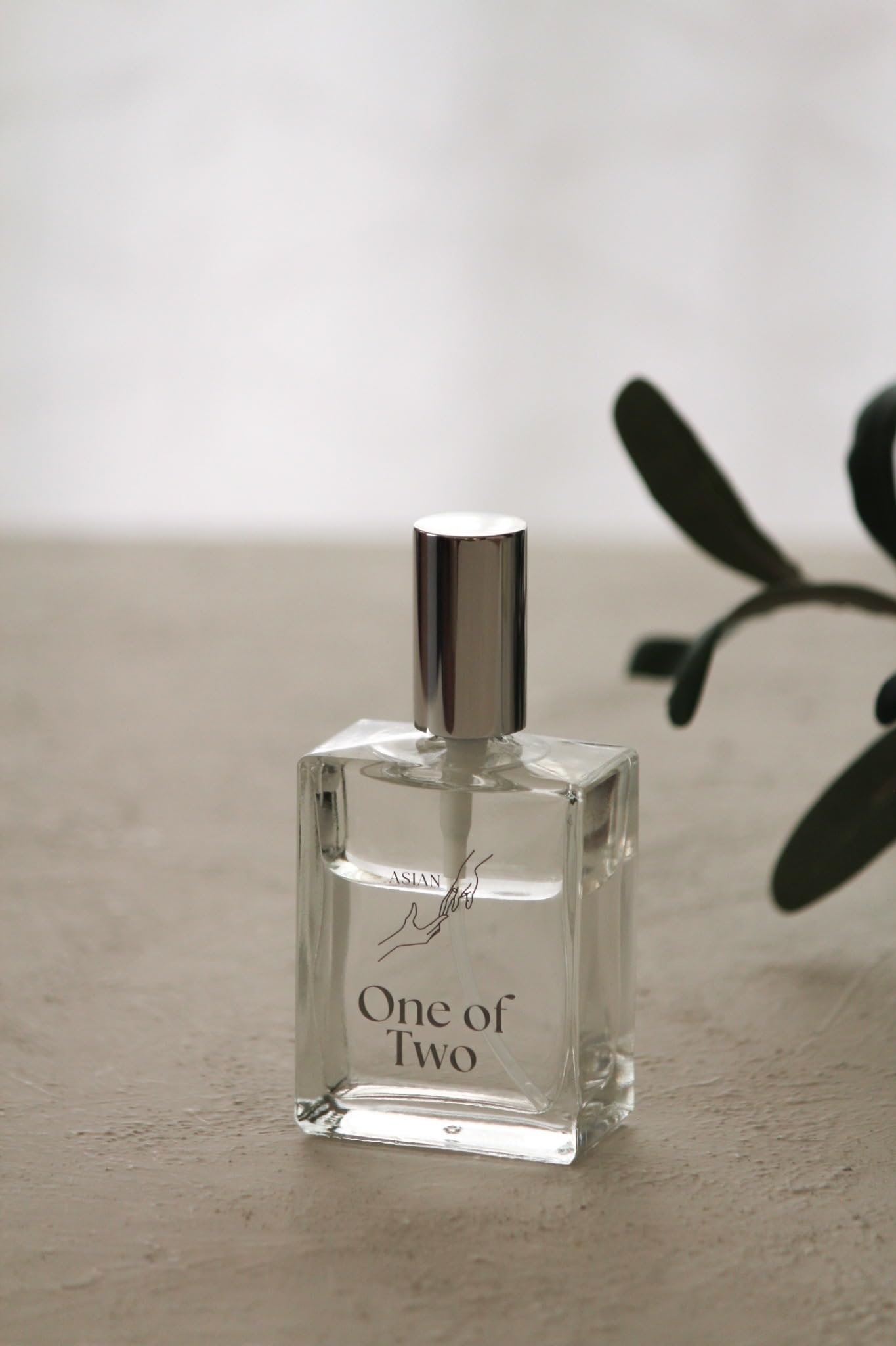 Amazon | One of two水の香水 (ASIANアジアン) | One of two