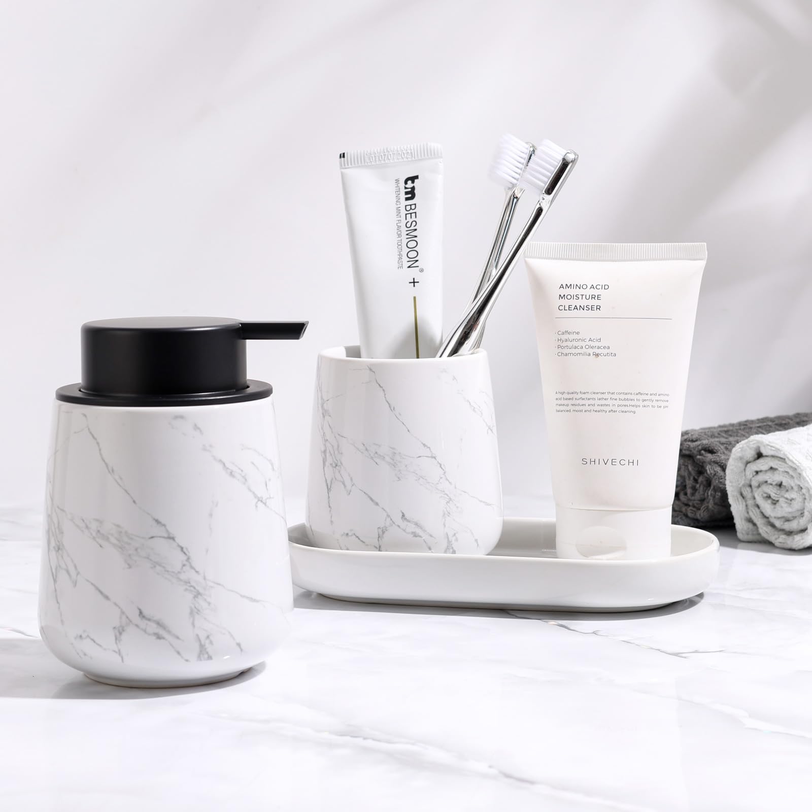 Umlaca Bathroom Accessories - Juego de accesorios de baño de 3 piezas, incluye dispensador de jabón de 350 ml, vaso para cepillos de dientes y jabonera de 320 ml, adecuado para baño, lavabo