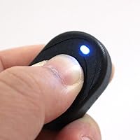 Vista 7 de Yosoo Sistema antirrobo universal de 12 V con alarma de coche + 2 controles remotos