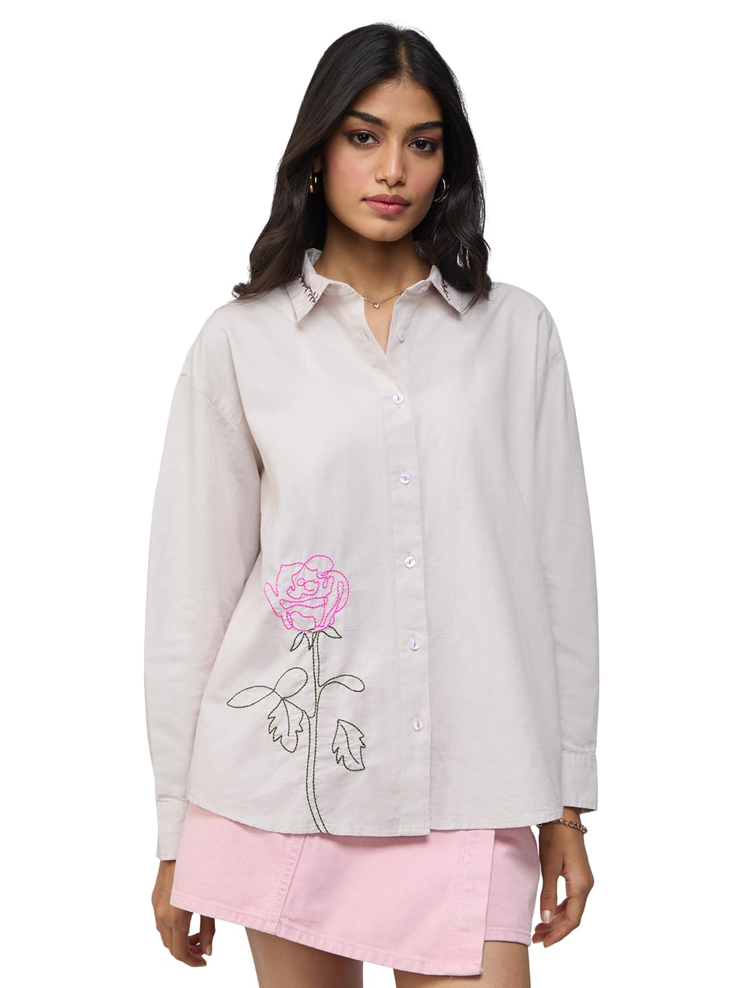 The Souled Store Camicia in cotone e lino: rose da donna e ragazza a maniche lunghe con colletto con colletto e bottoni ricamati, vestibilità oversize, leggera e confortevole, pronta per l'estate