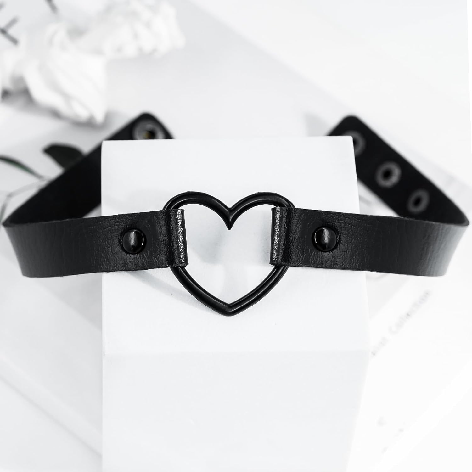 yfstyle Black Choker Necklaces Set: Adjustable Black Velvet Chokers for Women Gothic Accessories - Image 7