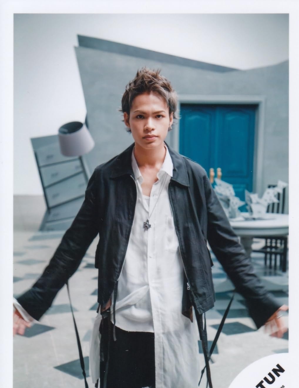Amazon.co.jp: KAT-TUN 公式生写真 （上田竜也）KA00109 : Toys & Games