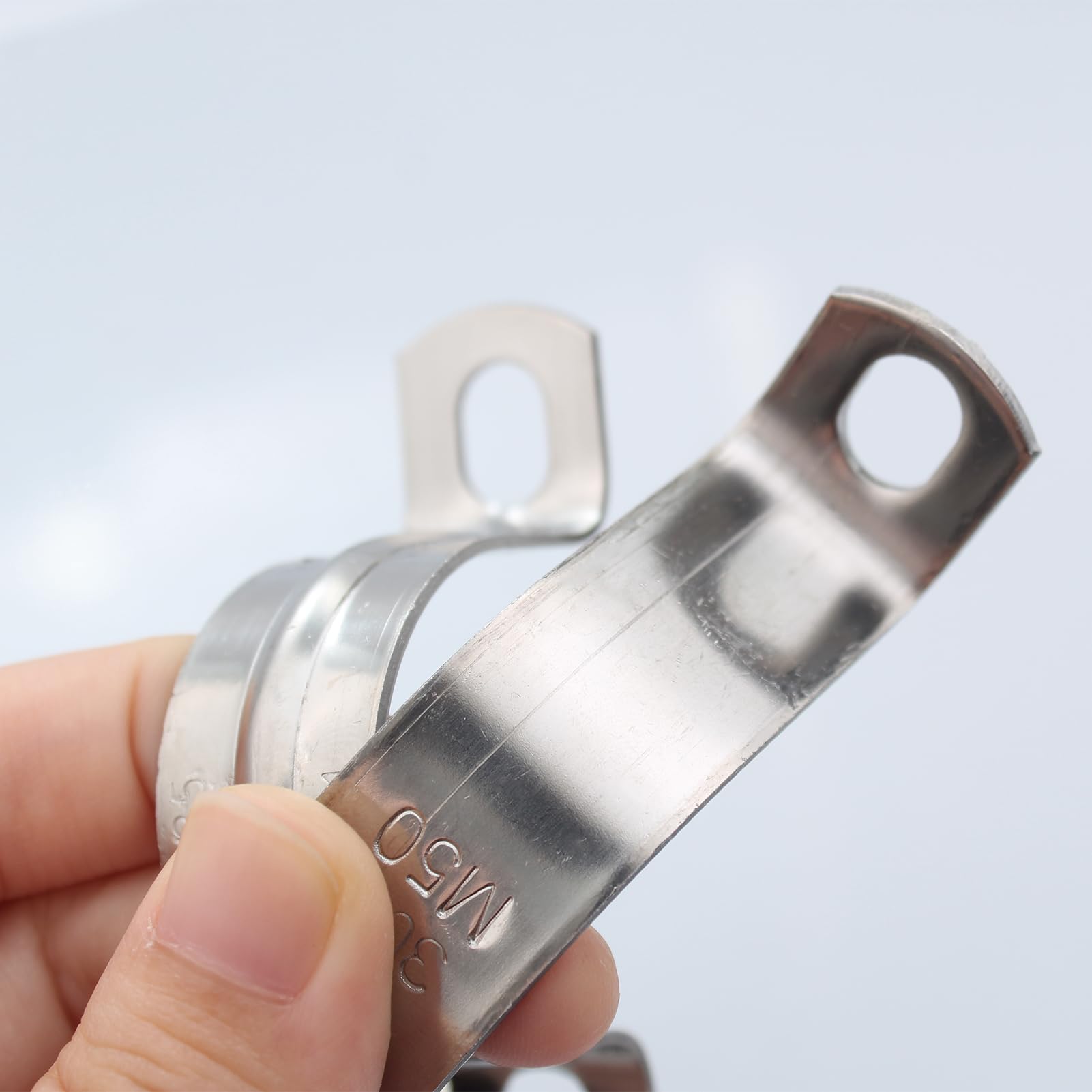 50 Colliers Fixation Acier Inoxydable Ø9-10mm - Pour Câbles Et Conduits - Mailfull