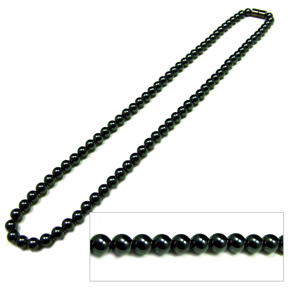 Collar masculino marca ACCENTS KINGDOM con colgante de hematita magnética y cuentas redondas.